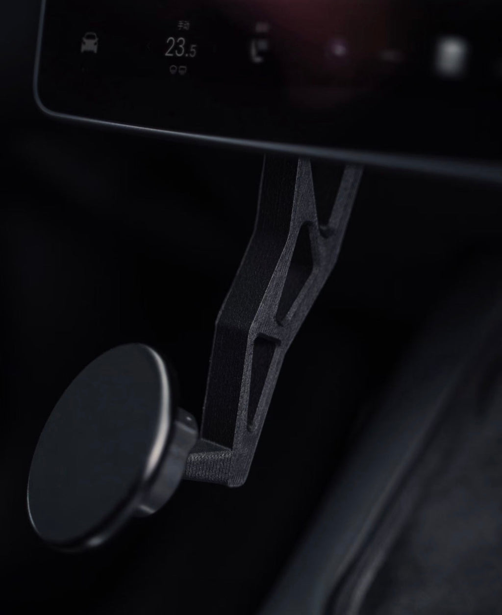 Stealth Slip-On Magnetic Car Phone Mount